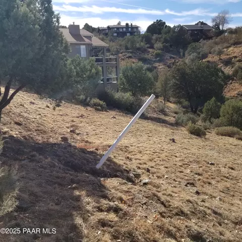 300 Newport Dr, Prescott, AZ 86303