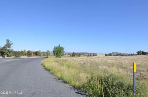 20825 N Hackamore Ln, Paulden, AZ 86334 photo 19