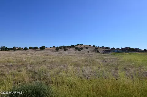 20825 N Hackamore Ln, Paulden, AZ 86334 photo 4