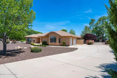 920 Heather Ln, Chino Valley, AZ 86323