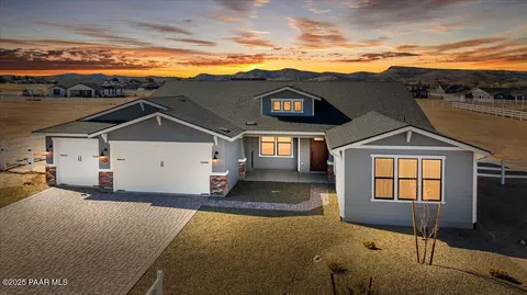 2760 Dillon Blvd, Chino Valley, AZ 86323