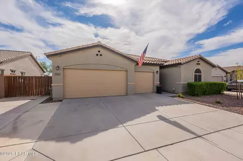 9947 W Wizard Ln, Peoria, AZ 85383