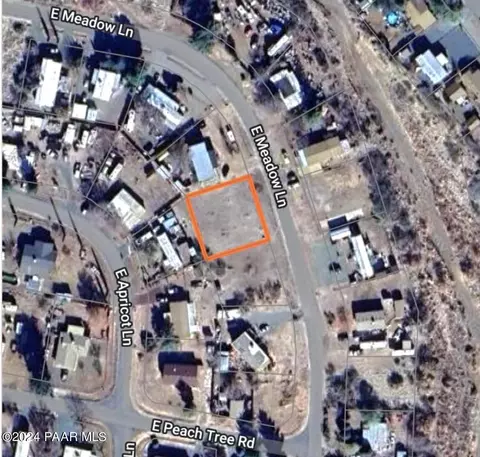 17335 E Meadow Ln, Mayer, AZ 86333