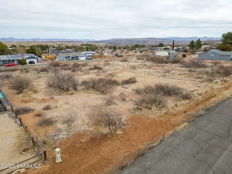 20174 E Conestoga Dr, Mayer, AZ 86333 photo 6