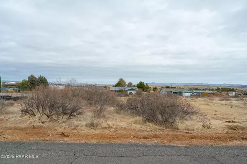 20174 E Conestoga Dr, Mayer, AZ 86333 photo 10