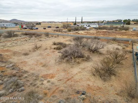 20174 E Conestoga Dr, Mayer, AZ 86333 photo 5