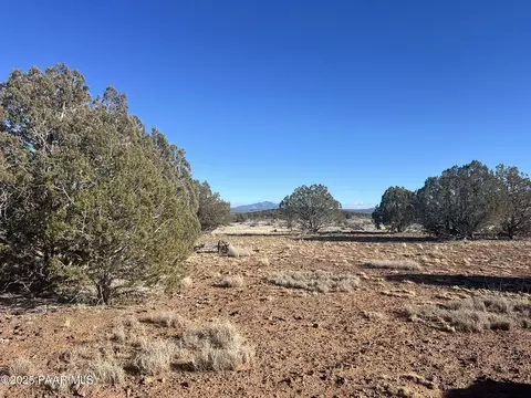 2661 N Lawrence Ln, Williams, AZ 86046
