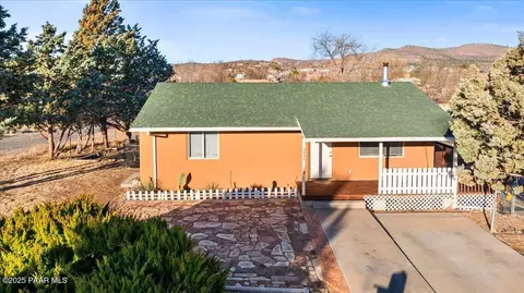 2040 N Yuma Dr, Chino Valley, AZ 86323