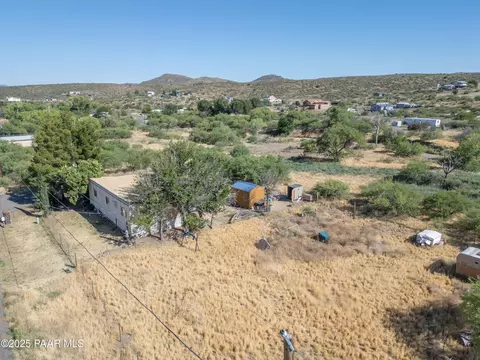 20561 E Aztec Trl, Mayer, AZ 86333
