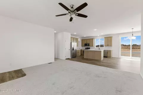 17160 E Roper Way, Dewey, AZ 86327 photo 12