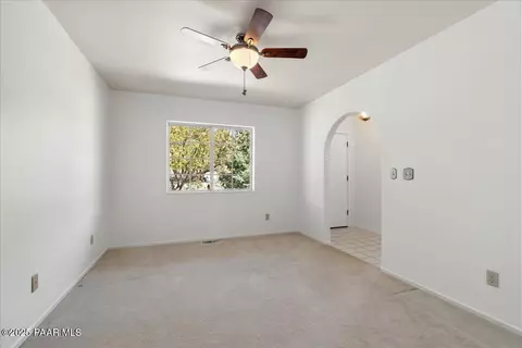 11820 E Stirrup High Dr E, Dewey, AZ 86327 photo 9