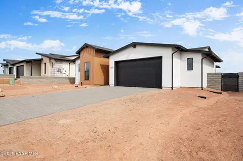 5113 N Hugo St, Prescott Valley, AZ 86314