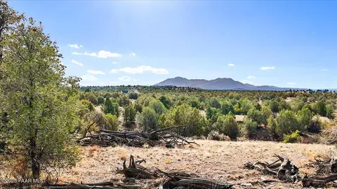 7301 W Rambling Rd # -B, Prescott, AZ 86305