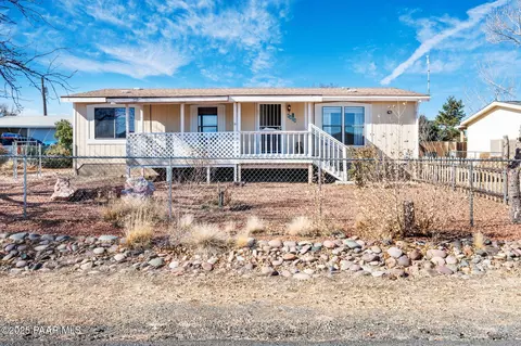 6458 N Warbonnet Dr, Prescott Valley, AZ 86314