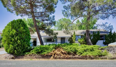 1140 Latigo Ln, Dewey, AZ 86327
