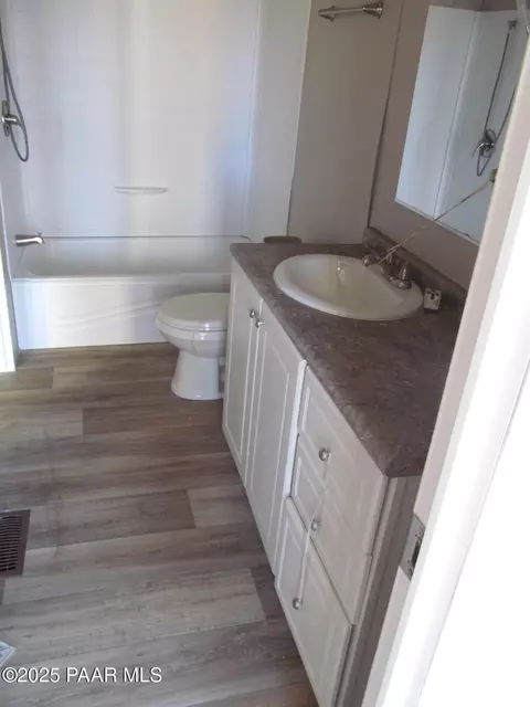 20477 E Aztec Trl, Mayer, AZ 86333 photo 3