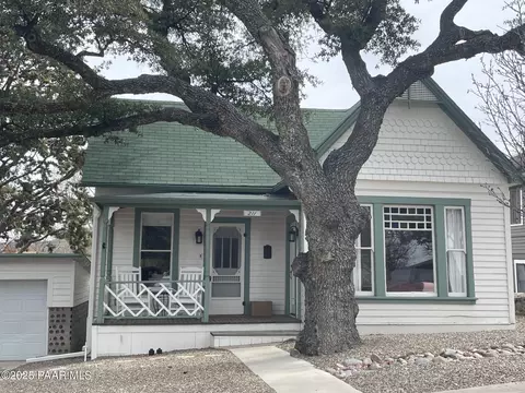 211 S Pleasant St, Prescott, AZ 86303