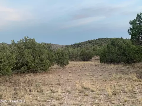 5131 W Dillon Wash Rd, Prescott, AZ 86305