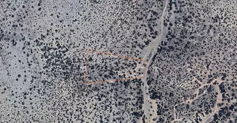 52714 N Calle Campo, Seligman, AZ 86337