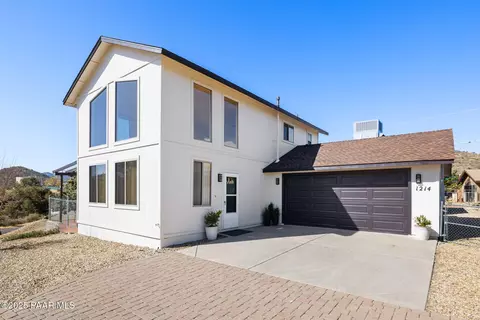 1214 N Susan Dr, Prescott, AZ 86301