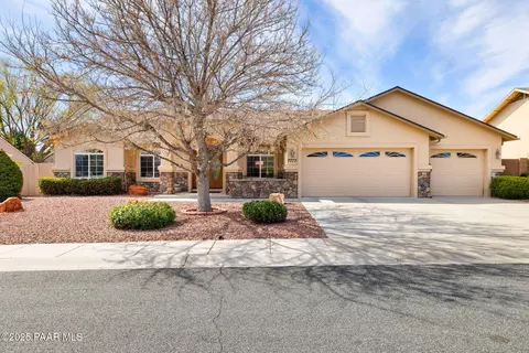 7773 E Bramble Berry Ln, Prescott Valley, AZ 86315