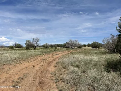 00 Big Moon, Ash Fork, AZ 86320 photo 5