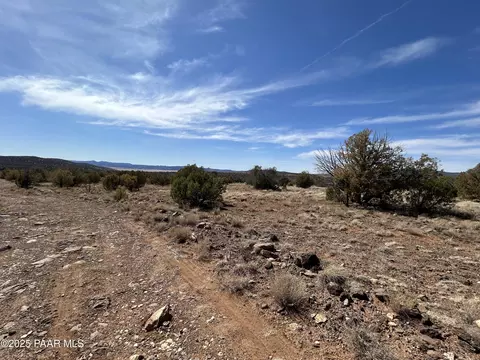 00 Big Moon, Ash Fork, AZ 86320 photo 11