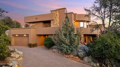 1285 Sierry Peaks Dr, Prescott, AZ 86305