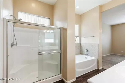 Bath - 12660 E Ortiz St, Dewey, AZ 86327 photo 1 of 1