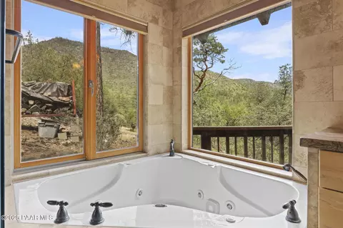 6133 Skyview Cir, Pine, AZ 85544 photo 12
