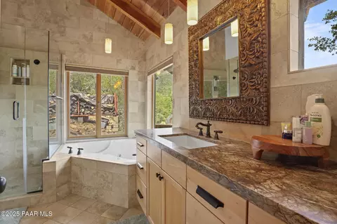 6133 Skyview Cir, Pine, AZ 85544 photo 11