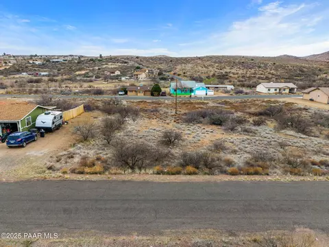 20061 E Antelope Rd, Mayer, AZ 86333