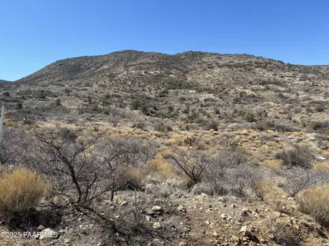 00 W Well Springs Rd, Kirkland, AZ 86332