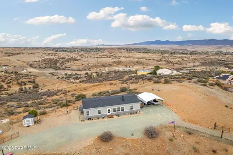 10720 E Kachina Pl, Dewey, AZ 86327