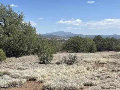 1709 N Frances Ln, Ash Fork, AZ 86320 photo 8