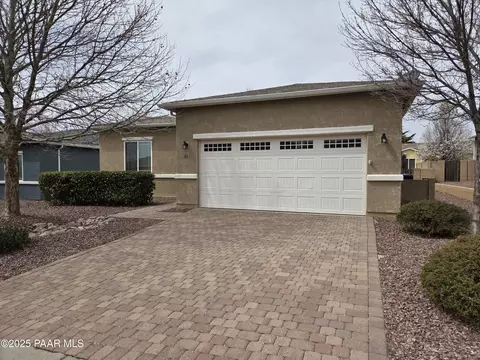 13056 E Vega St, Dewey-humboldt, AZ 86327