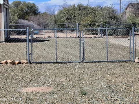 Exterior - 20558 E Mesa Verde Rd, Mayer, AZ 86333 photo 8 of 8