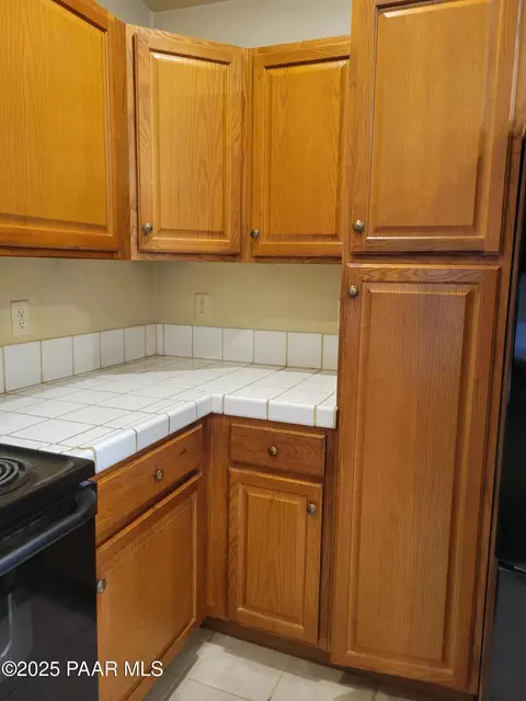 Kitchen - 20558 E Mesa Verde Rd, Mayer, AZ 86333 photo 3 of 3