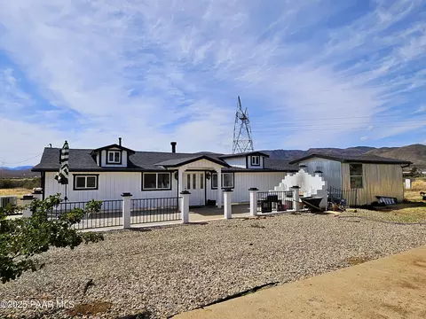 6430 S Ranch Rd, Mayer, AZ 86333