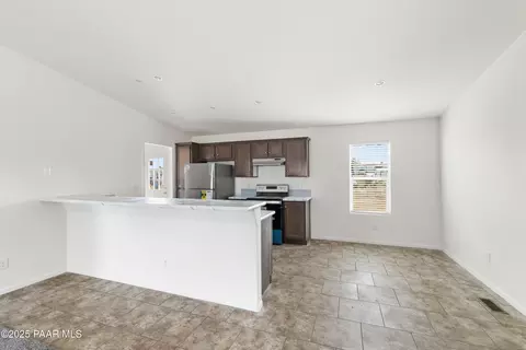 20187 E Mingus Dr, Mayer, AZ 86333 photo 10