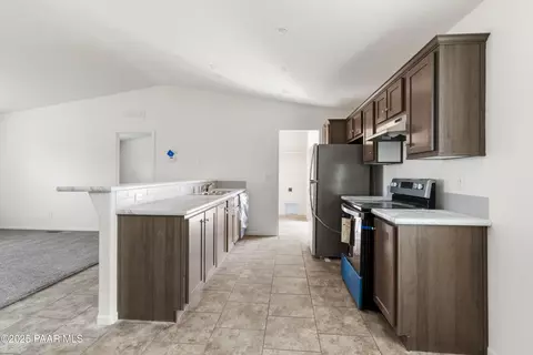 20187 E Mingus Dr, Mayer, AZ 86333 photo 6