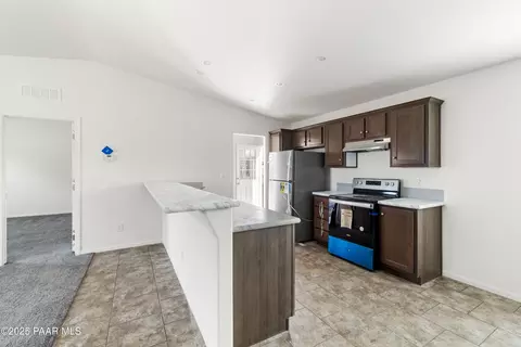 20187 E Mingus Dr, Mayer, AZ 86333 photo 9