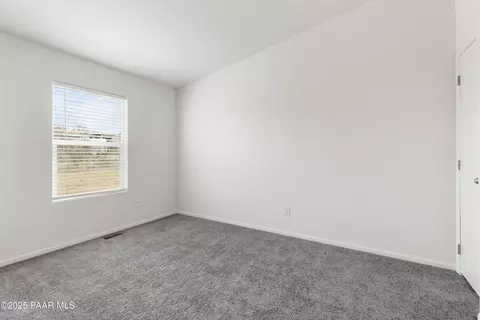 20187 E Mingus Dr, Mayer, AZ 86333 photo 13