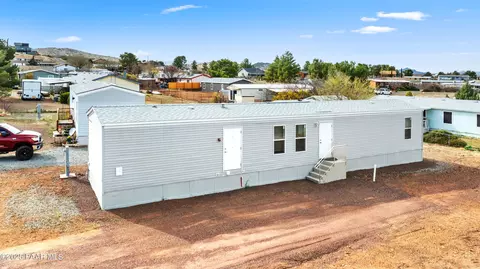 20226 E Quail Run Dr, Mayer, AZ 86333