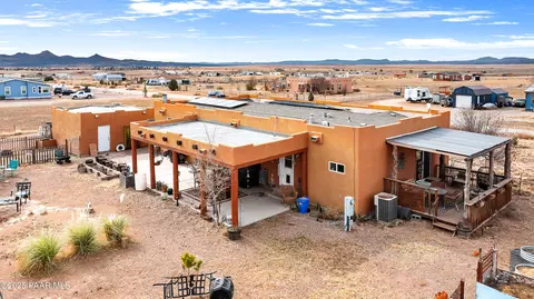 26975 N Kitty Hawk Ln, Paulden, AZ 86334