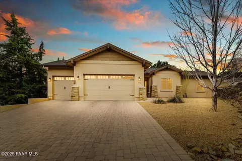 195 Michael Cir, Prescott, AZ 86301