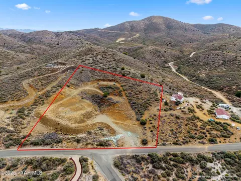 15070 E White Dr, Dewey-humboldt, AZ 86327