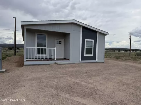 420 Paris Trl, Paulden, AZ 86334