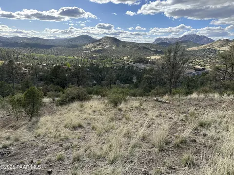 34 Pinnacle Cir, Prescott, AZ 86305