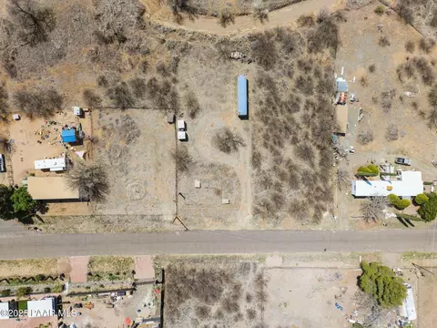20533 E Aztec Trl, Mayer, AZ 86333 photo 9